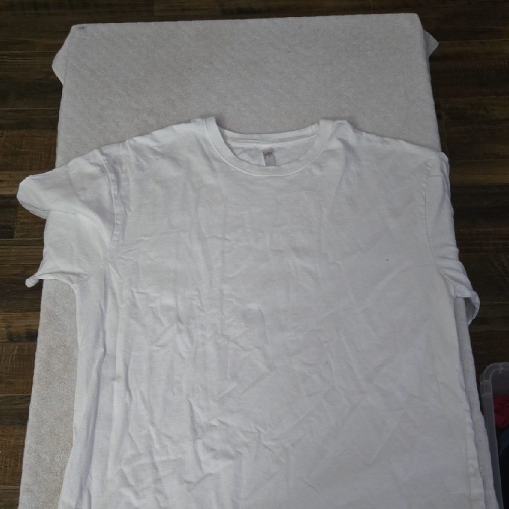 Men's White Crew Neck T-Shirt - Classic Everyday Tee